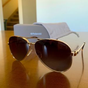 Polaroid Polarized Aviator Sunglasses